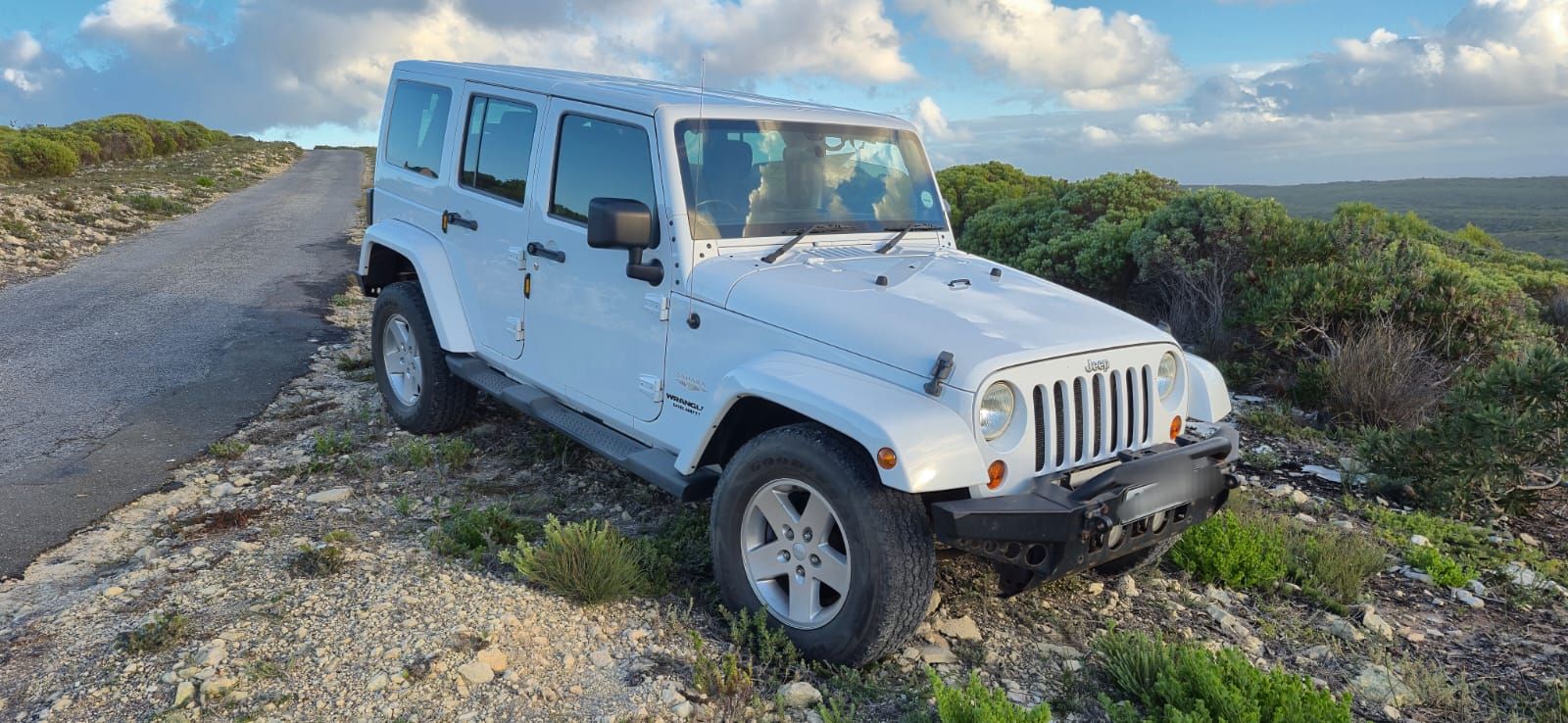 WRANGLER 3.8 UNLTD SAHARA A/T